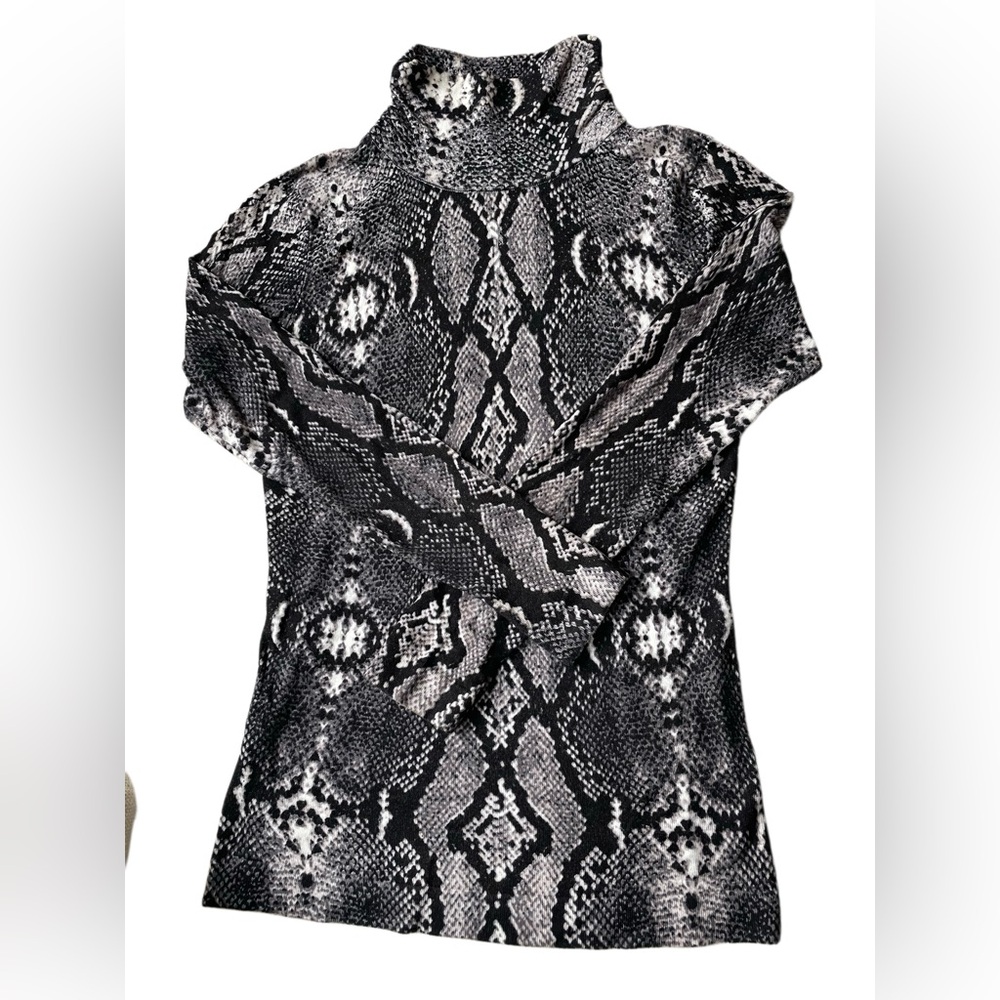 Context Black and Gray Snake Print Turtleneck Blouse